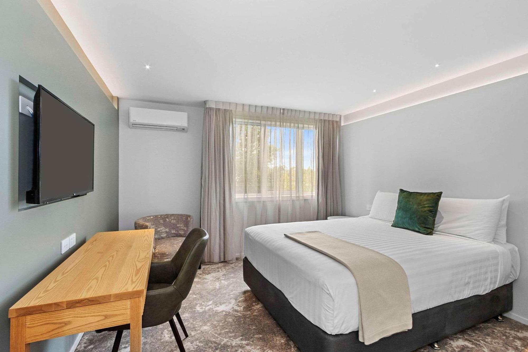 Hotel Elms Christchurch, Ascend Hotel Collection Екстериор снимка