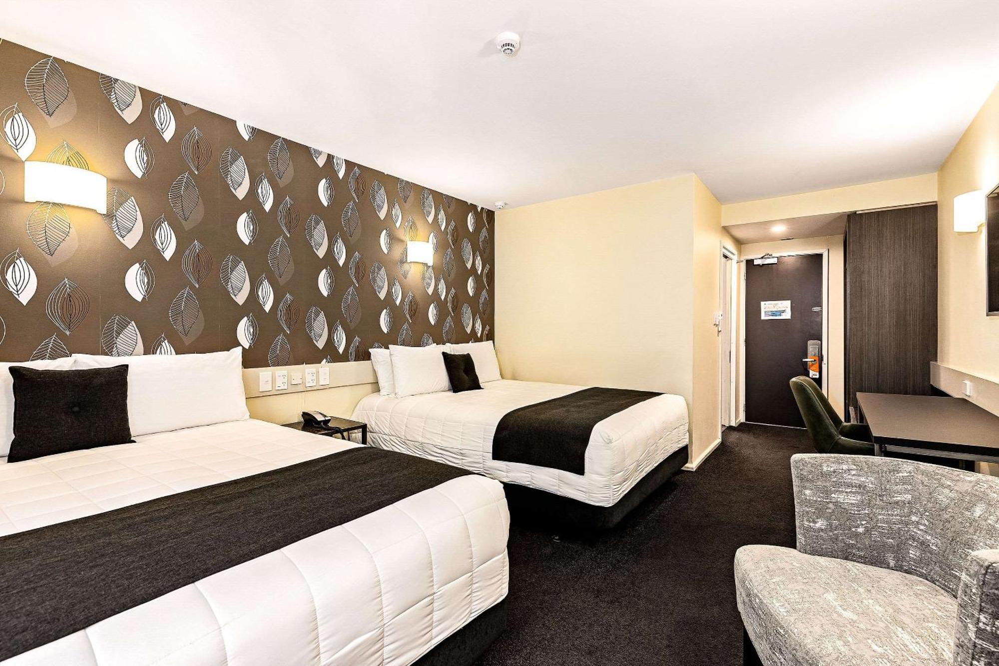 Hotel Elms Christchurch, Ascend Hotel Collection Екстериор снимка